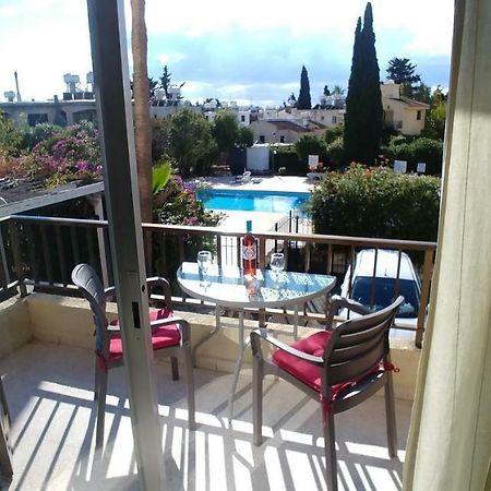 Appartamento 'Chez Antoine' Pool-View 5Min From Sea Paphos Esterno foto