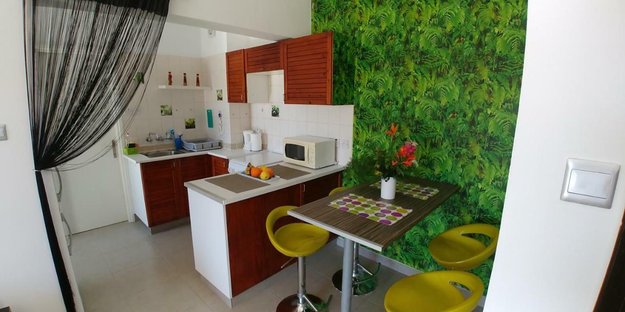 Appartamento 'Chez Antoine' Pool-View 5Min From Sea Paphos Esterno foto
