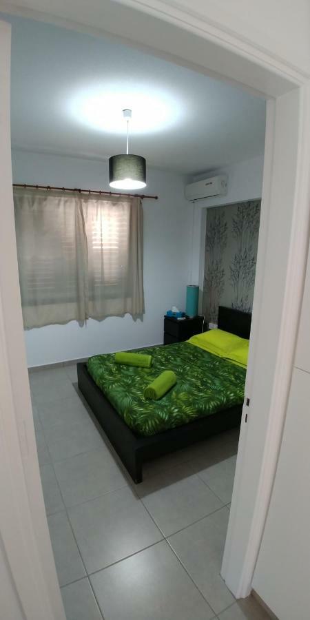 Appartamento 'Chez Antoine' Pool-View 5Min From Sea Paphos Esterno foto