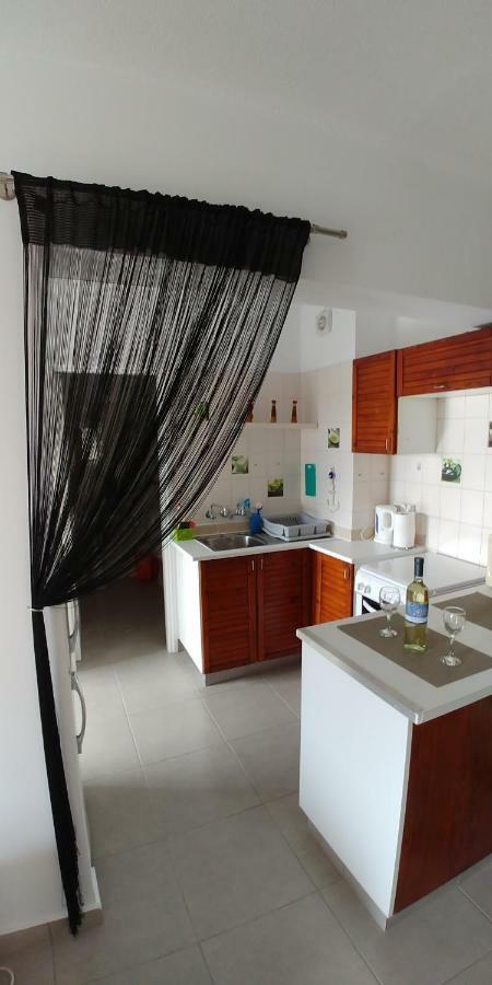 Appartamento 'Chez Antoine' Pool-View 5Min From Sea Paphos Esterno foto