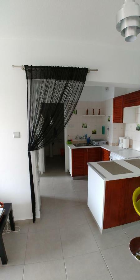 Appartamento 'Chez Antoine' Pool-View 5Min From Sea Paphos Esterno foto